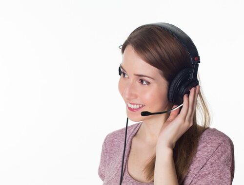 Hvordan et outsourcet callcenter kan spare din virksomhed tid og penge